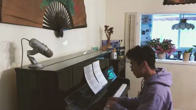 (2020 Jacobs Institute Innovation Catalysts Spark Grant Winner) Piano Palette: Designing Real-Time Piano Mobile AR Music Visualization Of Various Musical Moods